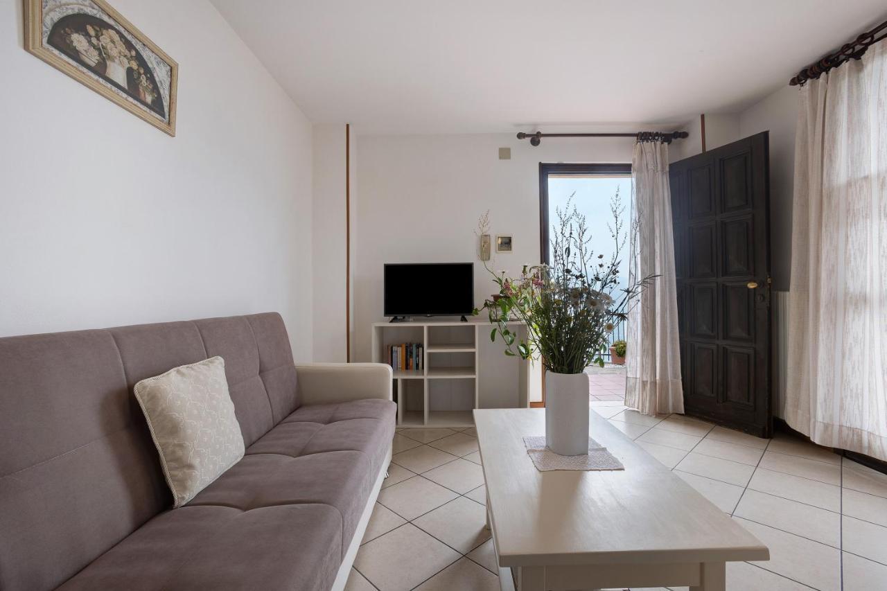 דירות טיניאלה Stella Del Garda 2 Con Terrazza מראה חיצוני תמונה
