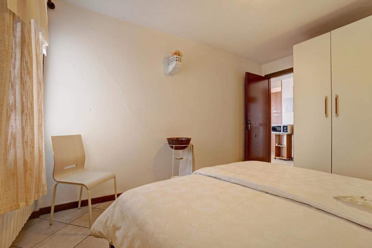 דירות טיניאלה Stella Del Garda 2 Con Terrazza מראה חיצוני תמונה